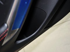 2013款 2.0L 标准型