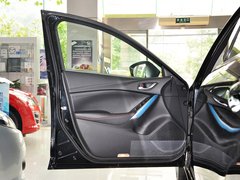 2013款 2.0L 标准型