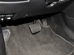 2013款 2.0L 标准型