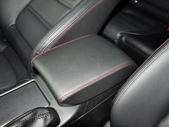 2013款 2.0L 标准型
