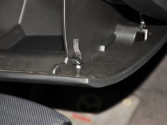 2013款 2.0L 标准型