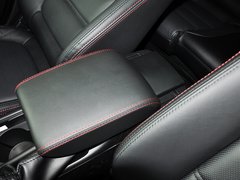 2013款 2.0L 标准型
