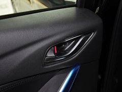 2013款 2.0L 标准型
