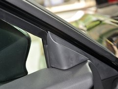 2013款 2.0L 标准型