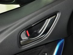 2013款 2.0L 标准型