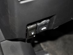 2013款 2.0L 标准型