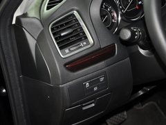 2013款 2.0L 标准型