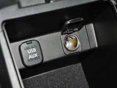 2013款 2.0L 标准型