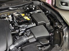 2013款 2.0L 标准型