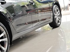 2013款 2.0L 标准型