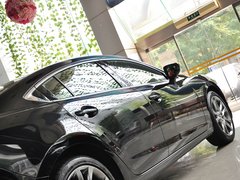 2013款 2.0L 标准型
