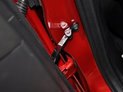 2013款 2.0L 标准型