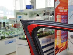 2013款 2.0L 标准型