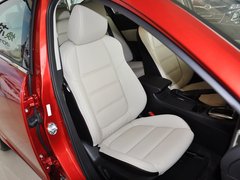 2013款 2.0L 标准型