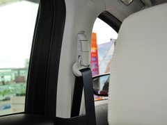 2013款 2.0L 标准型