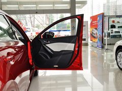 2013款 2.0L 标准型