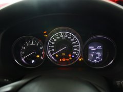2013款 2.0L 标准型