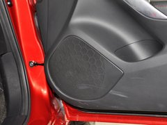 2013款 2.0L 标准型
