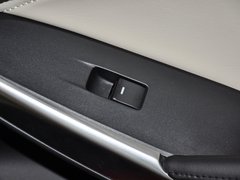 2013款 2.0L 标准型