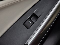 2013款 2.0L 标准型