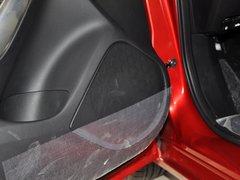 2013款 2.0L 标准型