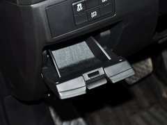 2013款 2.0L 标准型