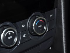 2013款 2.0L 标准型