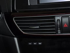 2013款 2.0L 标准型
