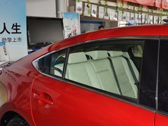 2013款 2.0L 标准型