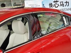 2013款 2.0L 标准型