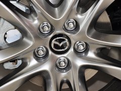 2013款 2.0L 标准型