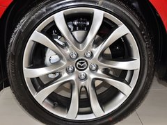 2013款 2.0L 标准型