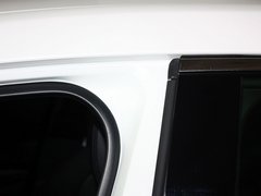 2013款 2.0L 标准型