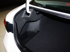 2013款 2.0L 标准型
