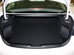 2013款 2.0L 标准型