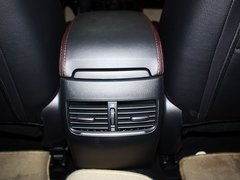 2013款 2.0L 标准型