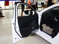 2013款 2.0L 标准型