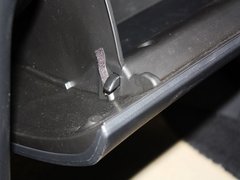 2013款 2.0L 标准型