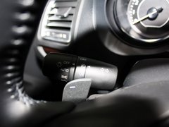 2013款 2.0L 标准型