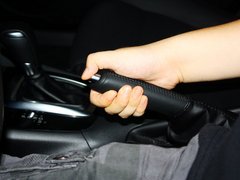 2013款 2.0L 标准型
