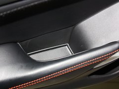 2013款 2.0L 标准型