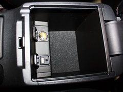 2013款 2.0L 标准型