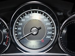 2013款 2.0L 标准型