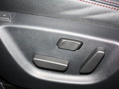 2013款 2.0L 标准型