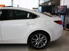 2013款 2.0L 标准型