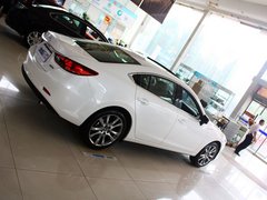 2013款 2.0L 标准型