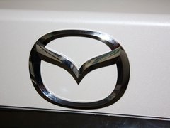 2013款 2.0L 标准型