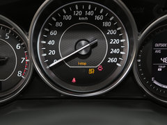 2013款 2.0L 标准型