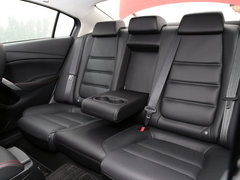 2013款 2.0L 标准型