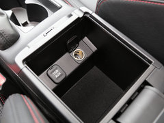 2013款 2.0L 标准型